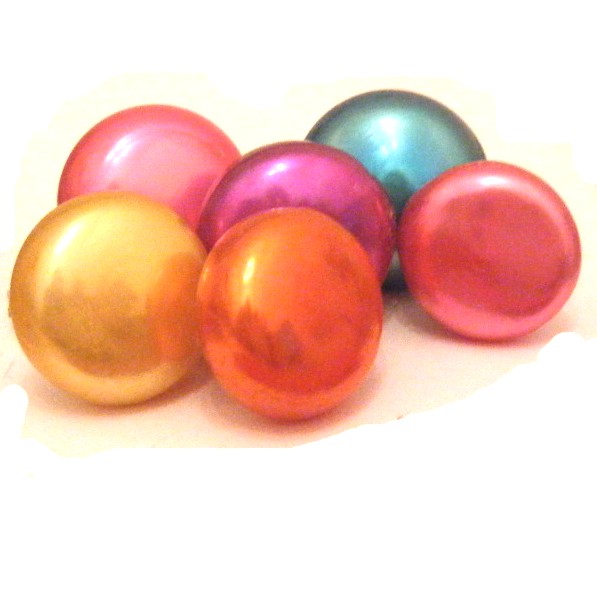 Dyed Pearl Earrings